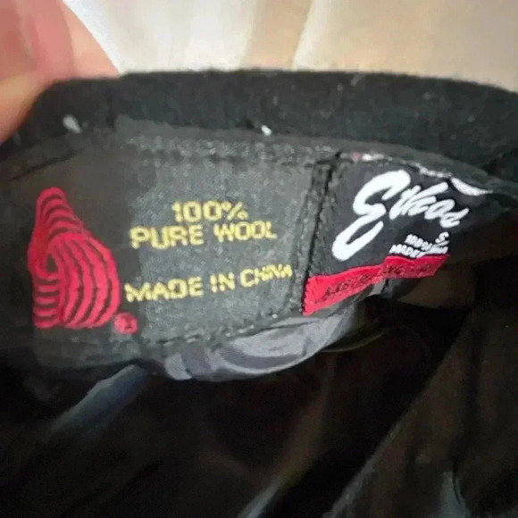 ETHOS  VINTAGE (?) BLACK WOOL BERET CADDY HAT SIZE SMALL UNISEX GOOD CONDITION - Picture 6 of 7